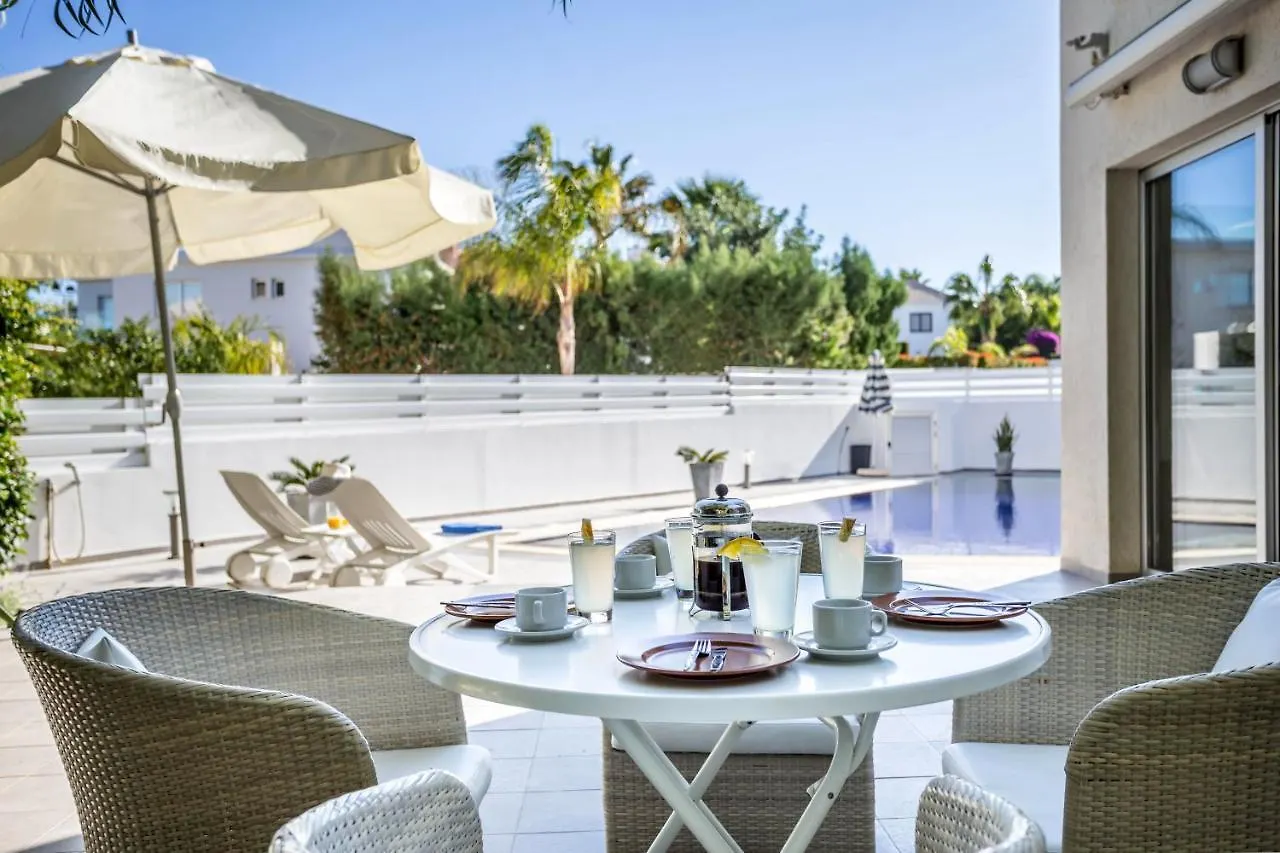 Villa Evita Protaras 0*,
